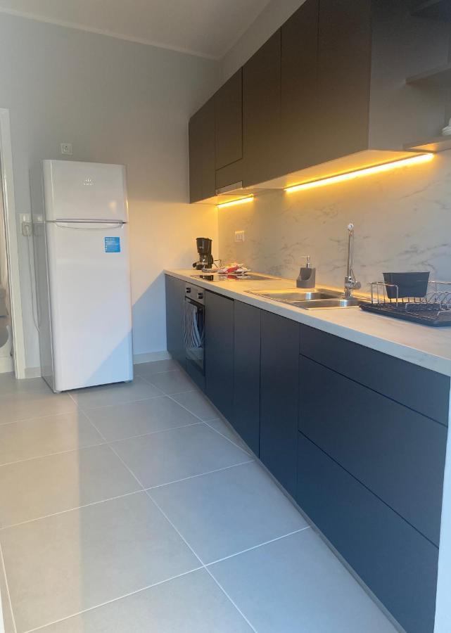 Modern Living In Markopoulo Center Markopoulo Mesogaias Bagian luar foto